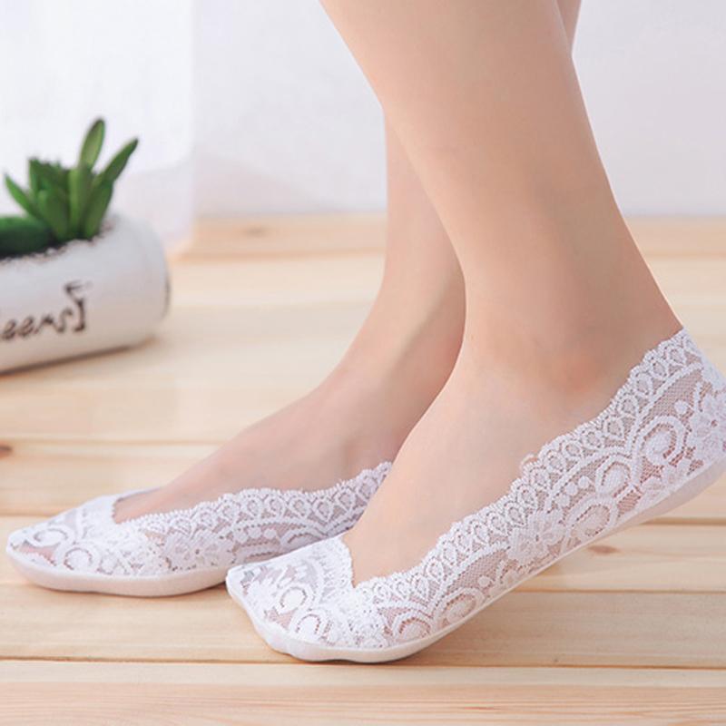 Lace Scalloped Socks (Five pairs)